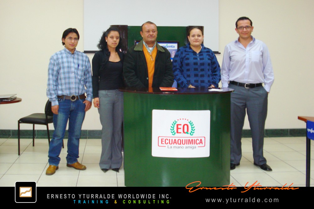 Team Building Coach LATAM | Talleres outdoor de liderazgo, confianza y resiliencia en equipos